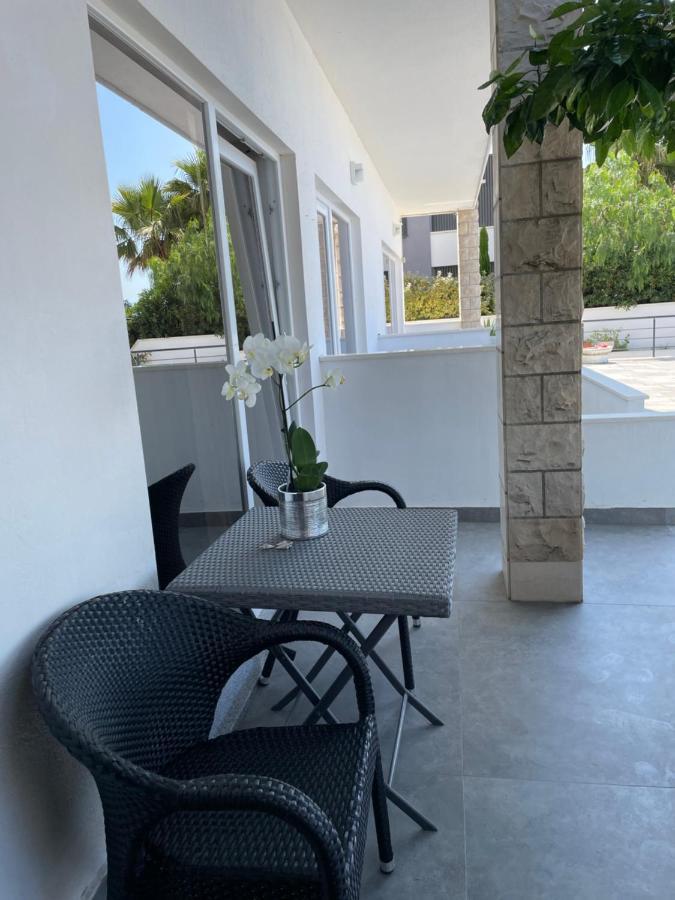Apartments Marin Podstrana Exterior photo