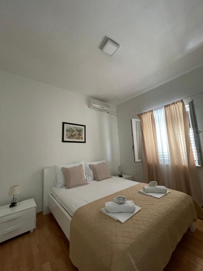 Apartments Marin Podstrana Exterior photo